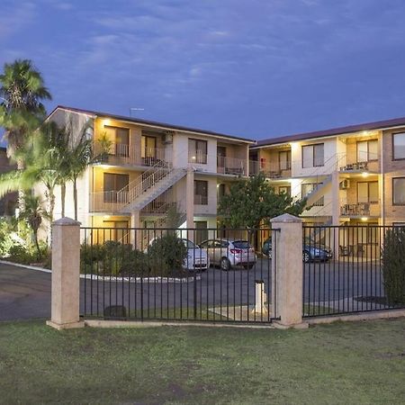 Burswood Lodge Apartments Perth Exterior photo